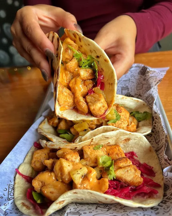 Street to Table, Huntington Station - Restaurant & Bar Picture 3