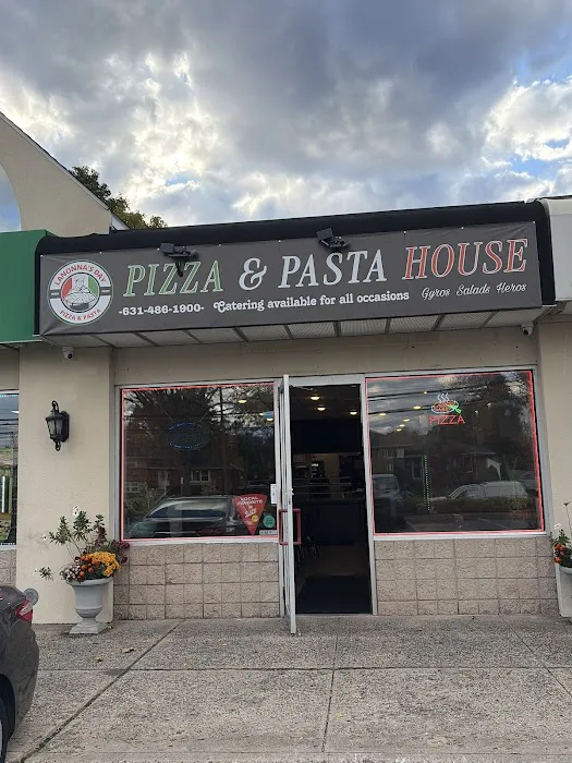 La Nonna's Day Pizza Pasta Picture 1