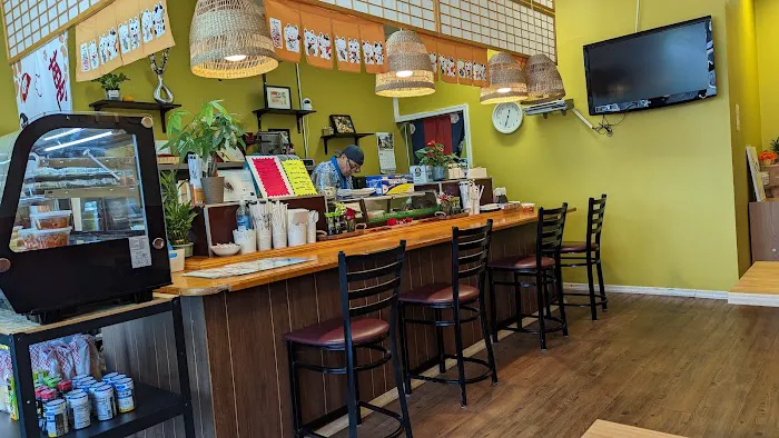 Lucky 110 Sushi Picture 6