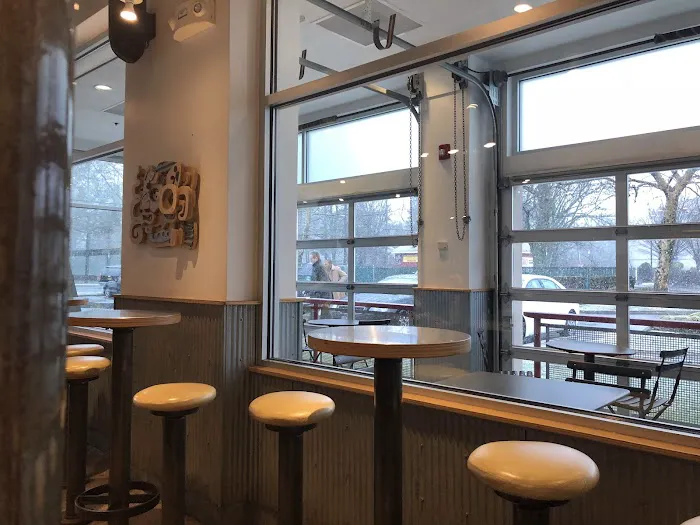 Chipotle Mexican Grill Picture 4