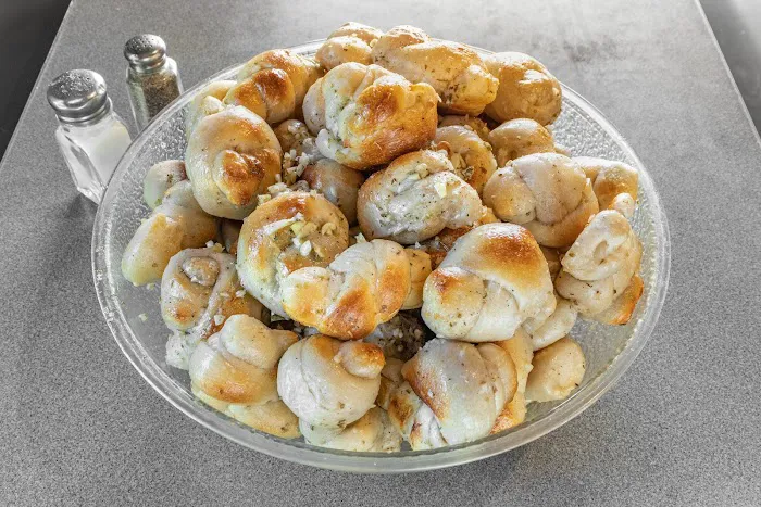 Romano's Pasta, Pizza & Catering Picture 7