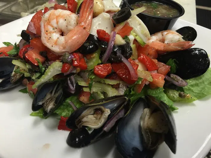 Antonella's Pizzeria & Restaurant Picture 1