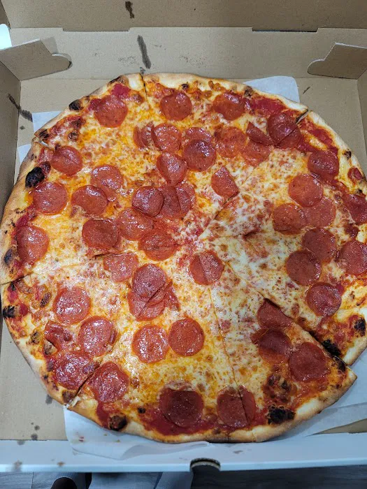 Antonella's Pizzeria & Restaurant Picture 10