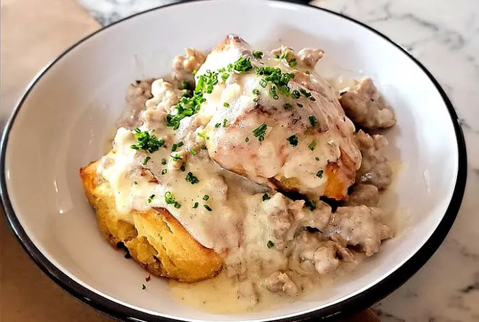 Lyonshare Public House Picture 7