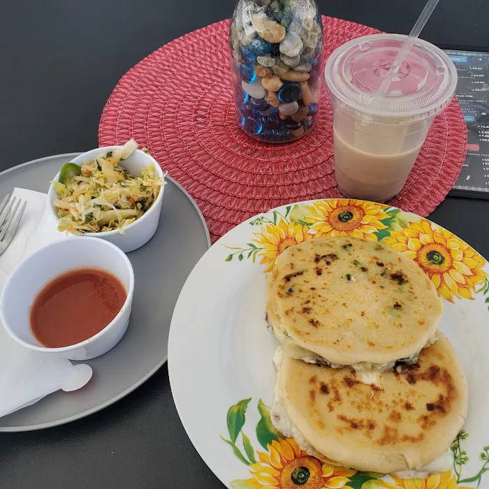 El Tikal food truck Picture 4