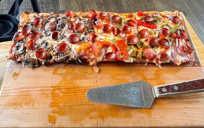 Pizza Shop Picture 4