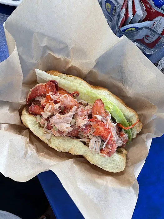 Cee Love Seafood and More Picture 1