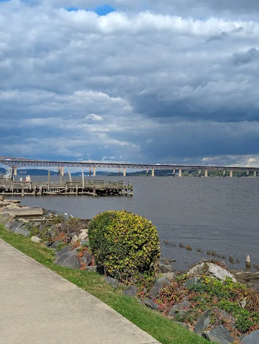 Captain Jake's Restaurant Picture 1