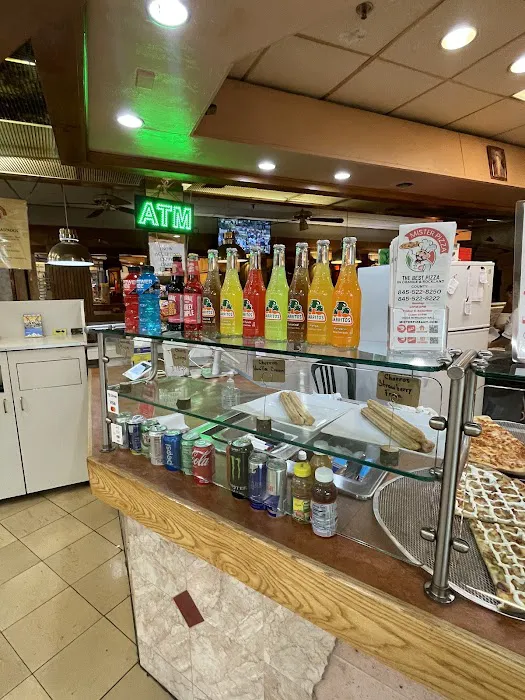 Mister Pizza Picture 8