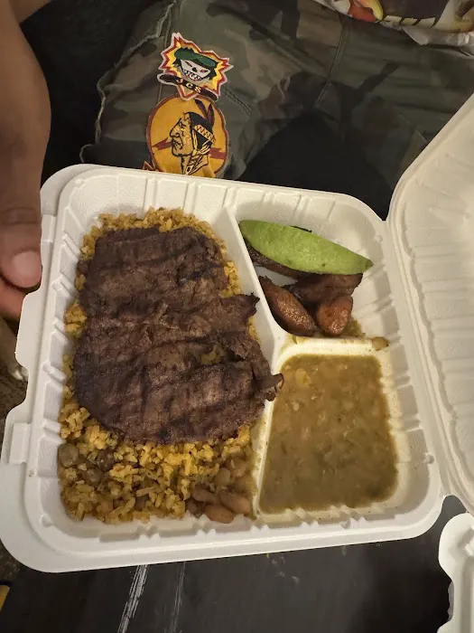 Don Hugo's Picture 10