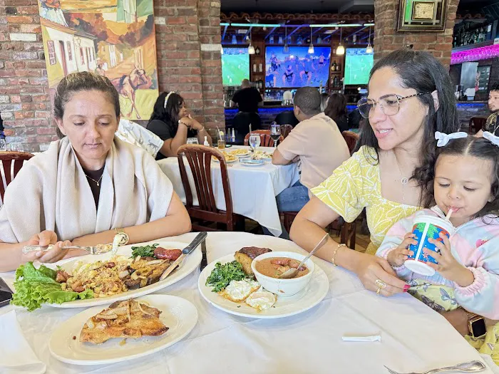 Casa Nova Grill (Brazilian Rodízio) Picture 7