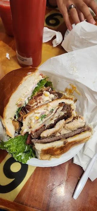 Altas Horas Lanches Picture 8