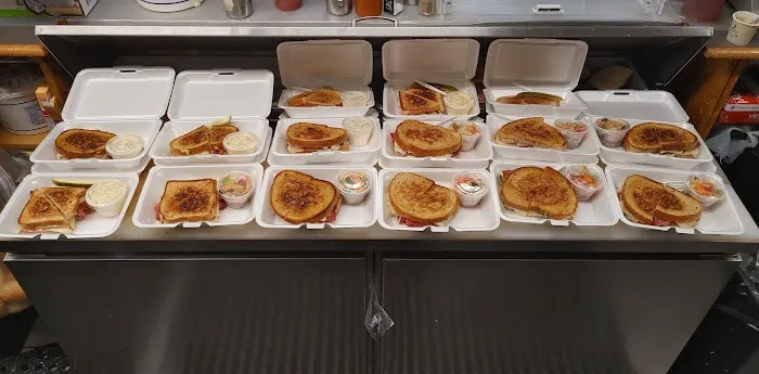 Trucker's Gourmet Bistro Picture 4