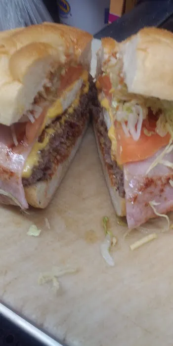 Trucker's Gourmet Bistro Picture 3