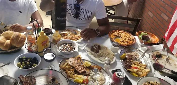 Café Avenida Picture 4