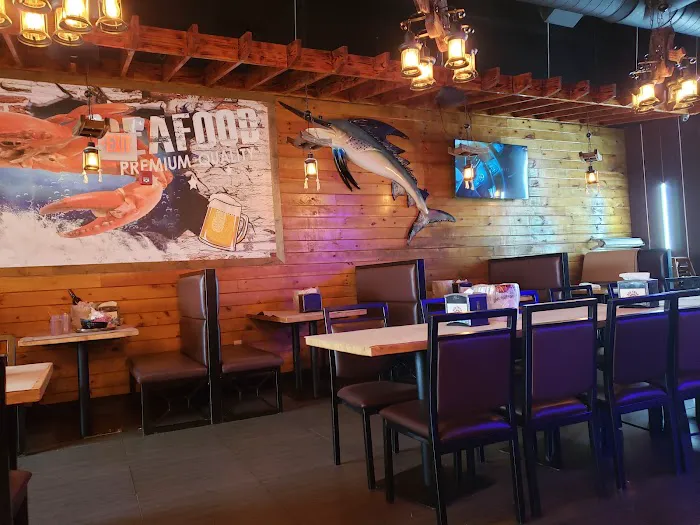 Red Crab - Juicy Seafood Picture 2