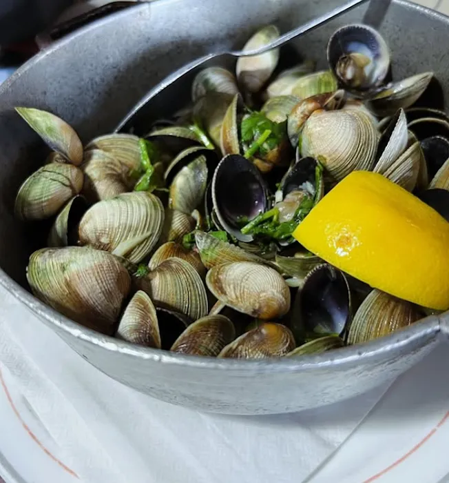 Portugalia Bar & Restaurant Picture 10