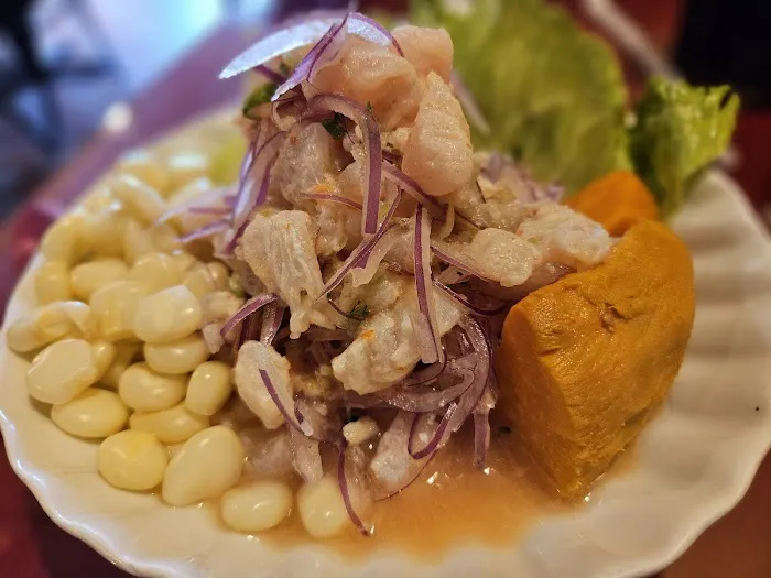 Lurin Restaurant Picture 7