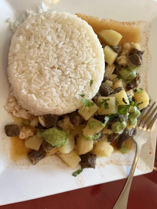 Lurin Restaurant Picture 4