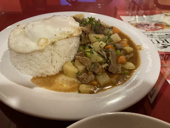 Lurin Restaurant Picture 2