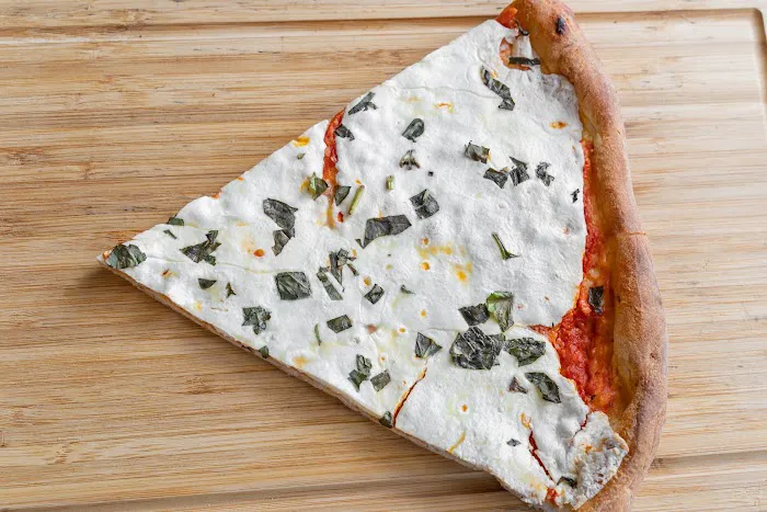 Peter's Pizzeria Picture 5