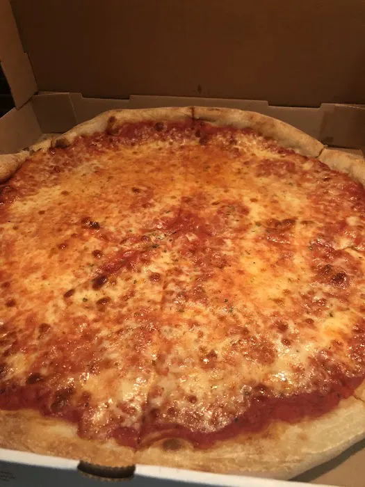 Peter's Pizzeria Picture 8