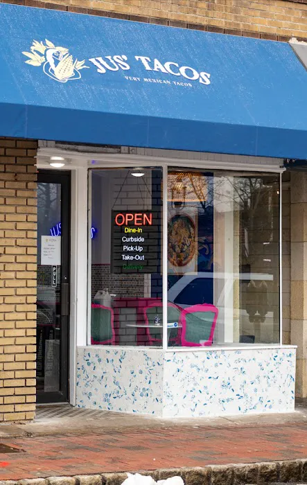 Jus' Tacos Picture 2