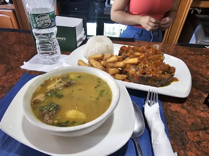 New Station House Bar & Grill Picture 5