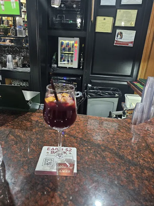 New Station House Bar & Grill Picture 6