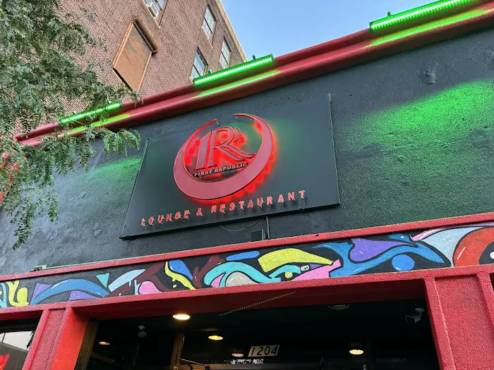 First Republic Lounge & Restaurant Picture 9