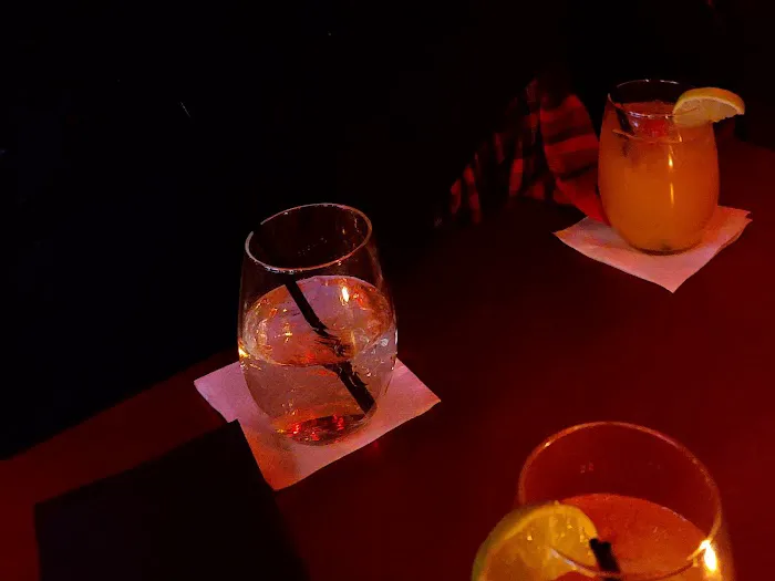 First Republic Lounge & Restaurant Picture 4