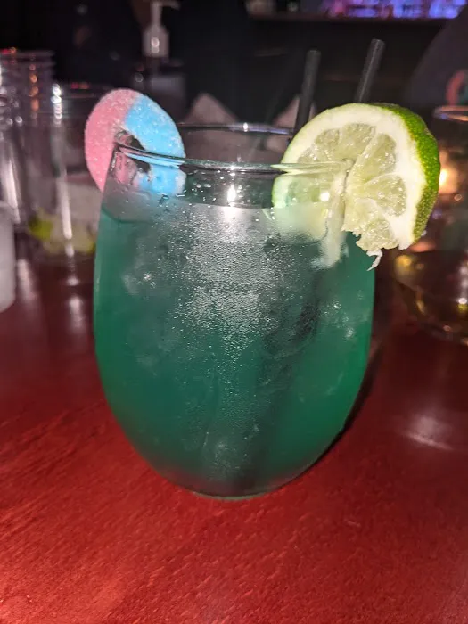 First Republic Lounge & Restaurant Picture 6