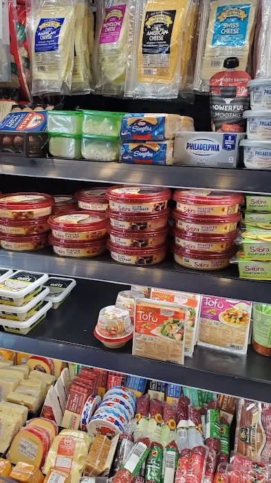 New Riverdale Gourmet Deli Picture 9