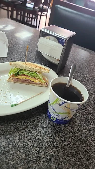 White Diamond Diner Picture 7