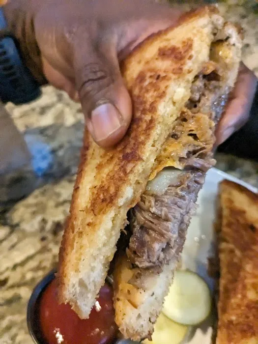 Ten Bar & Grill Restaurant Picture 4