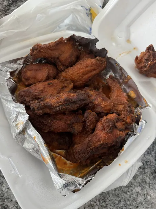 LEO'S PIZZERIA Picture 5