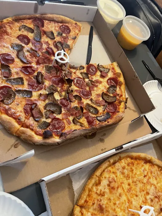 Bella Pizza Picture 5