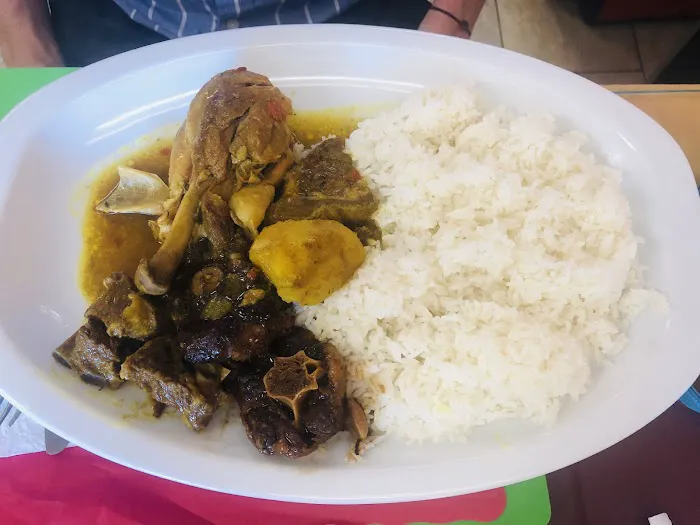 Two Brothers Restaurant Picture 8