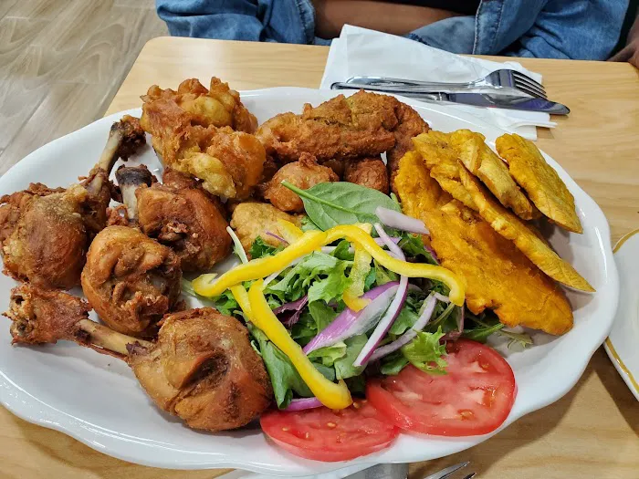 HOLY RESTAURANT Picture 6