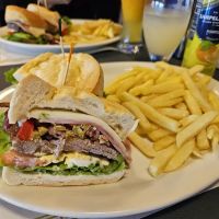 La Estancia Parrillada Pizzeria Uruguaya ico