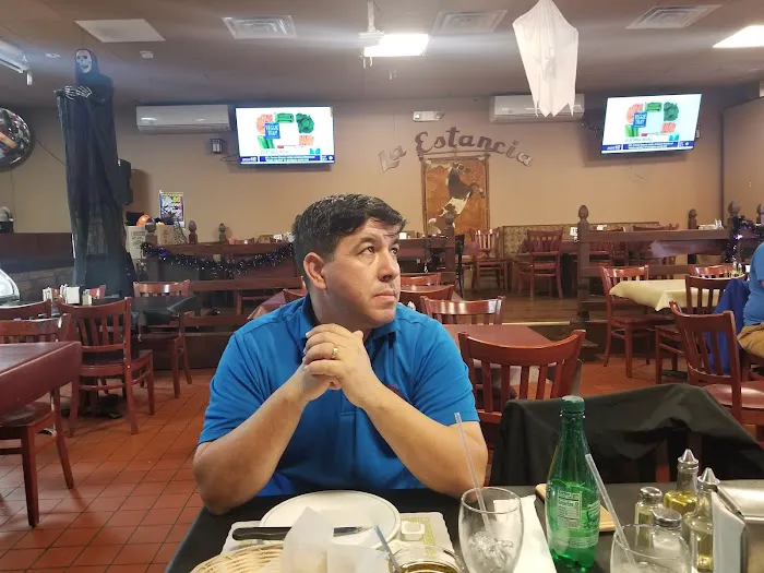 La Estancia Parrillada Pizzeria Uruguaya Picture 5