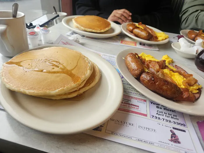 Sunrise Diner Picture 1