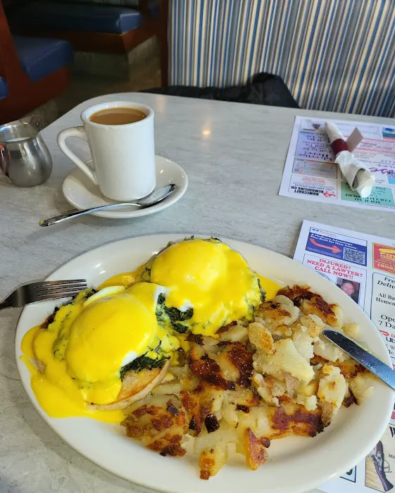 Sunrise Diner Picture 10