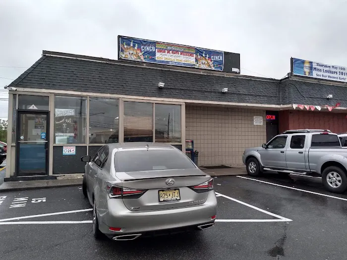 The Skyline Diner Picture 3