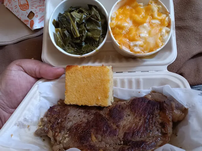 South Valley BBQ and Lounge Picture 8