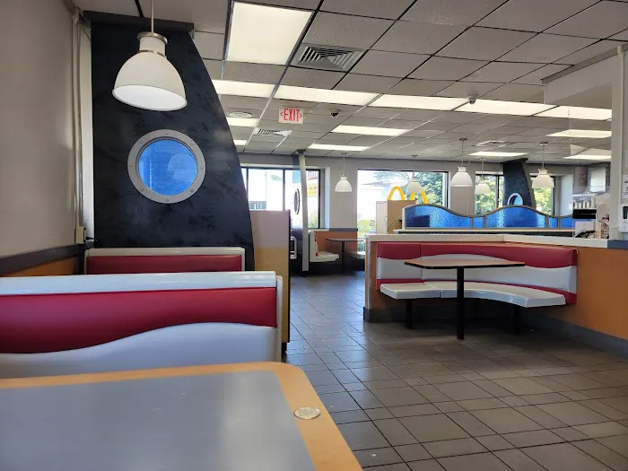 McDonald's Picture 7