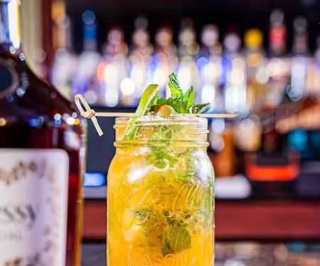 Mi Casa Dominican Restaurant and Bar