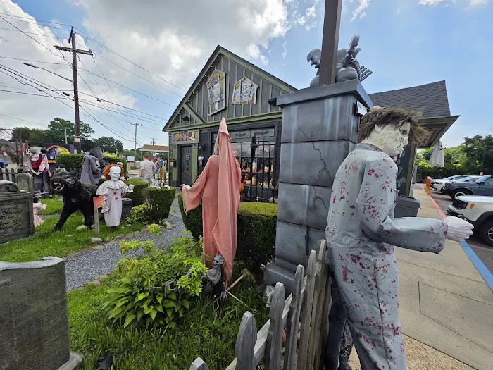 Haunted House of Hamburgers Picture 5