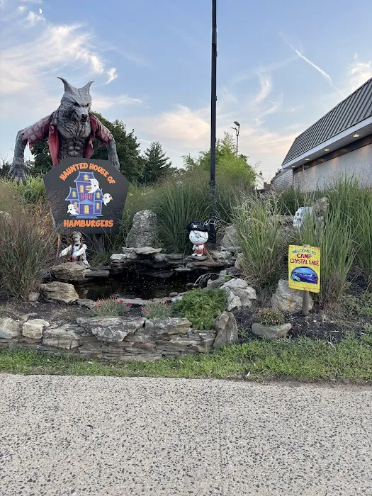 Haunted House of Hamburgers Picture 7