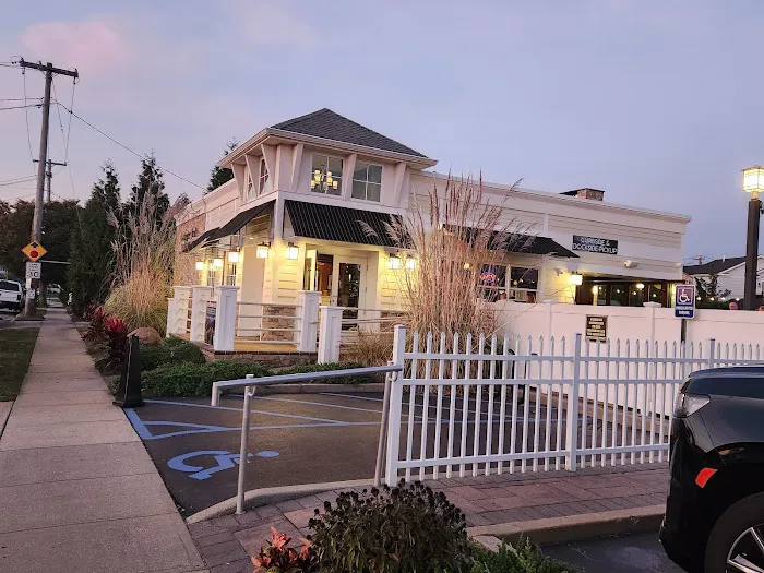 Smuggler Jack's Picture 3